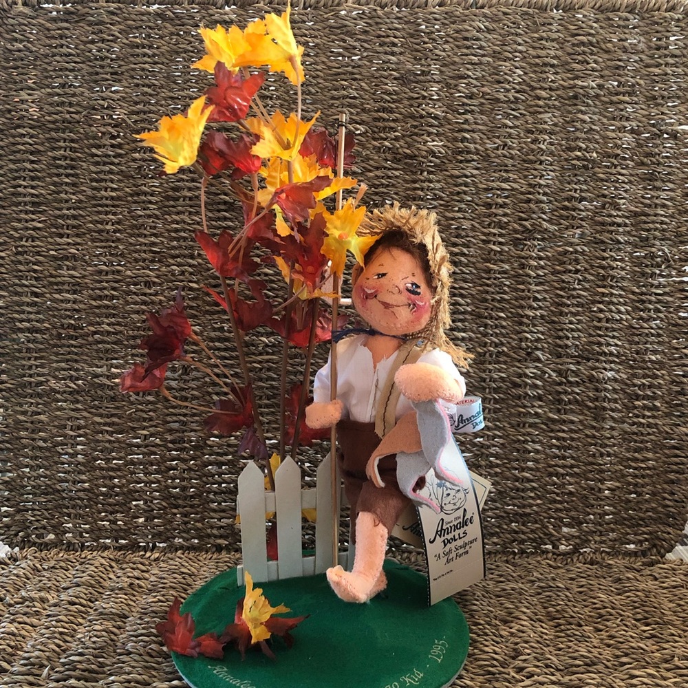 VTG Annalee 7” Goin’ Fishing Logo Kid Fall Leaves